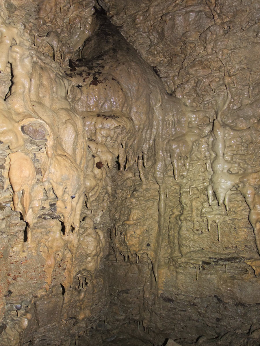 Steinkirchener Klufthöhle